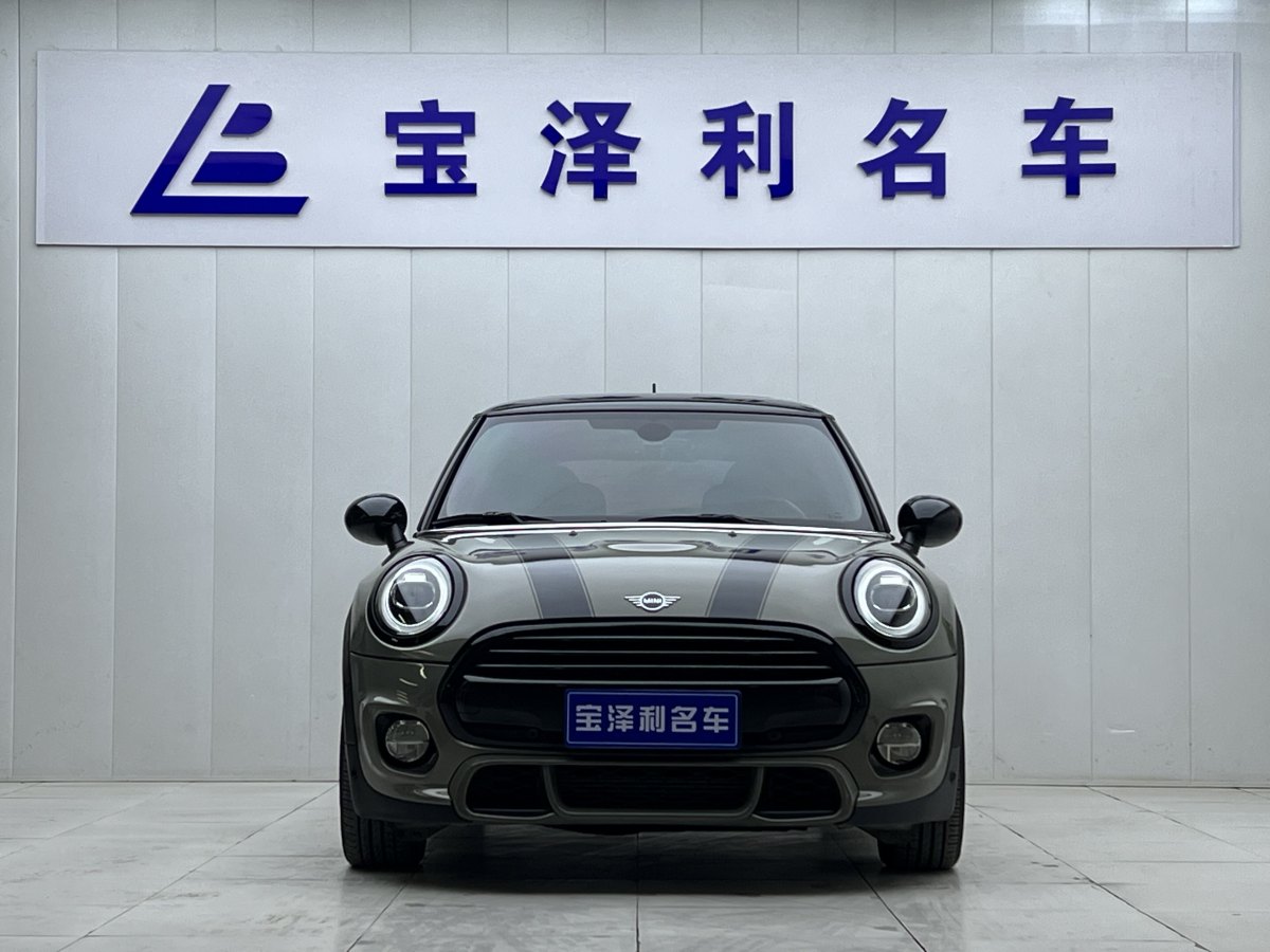 MINI CLUBMAN  2018款 1.5T COOPER 賽車手圖片