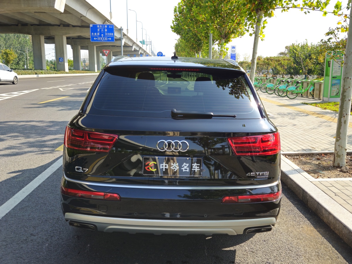 2016年7月奧迪 奧迪Q7  2017款 Q7 3.0T FSI Premium 美規(guī)版