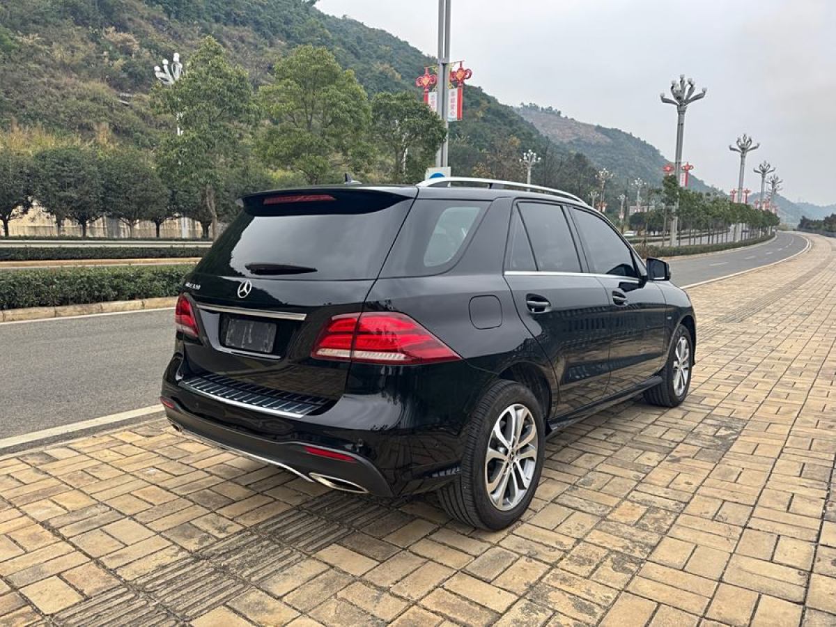 奔馳 奔馳GLE  2019款 GLE 320 4MATIC 動(dòng)感型臻藏版圖片