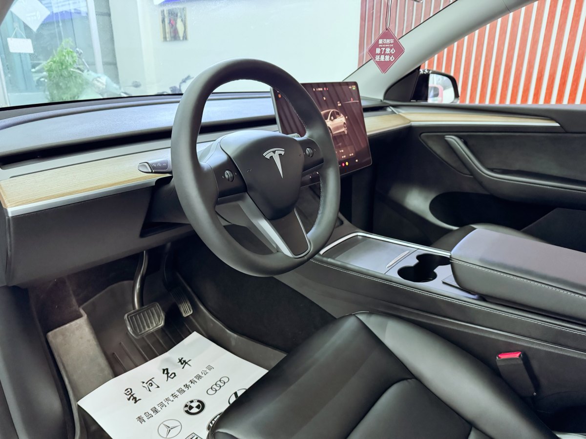 特斯拉 Model Y  2020款 改款 长续航后轮驱动版图片