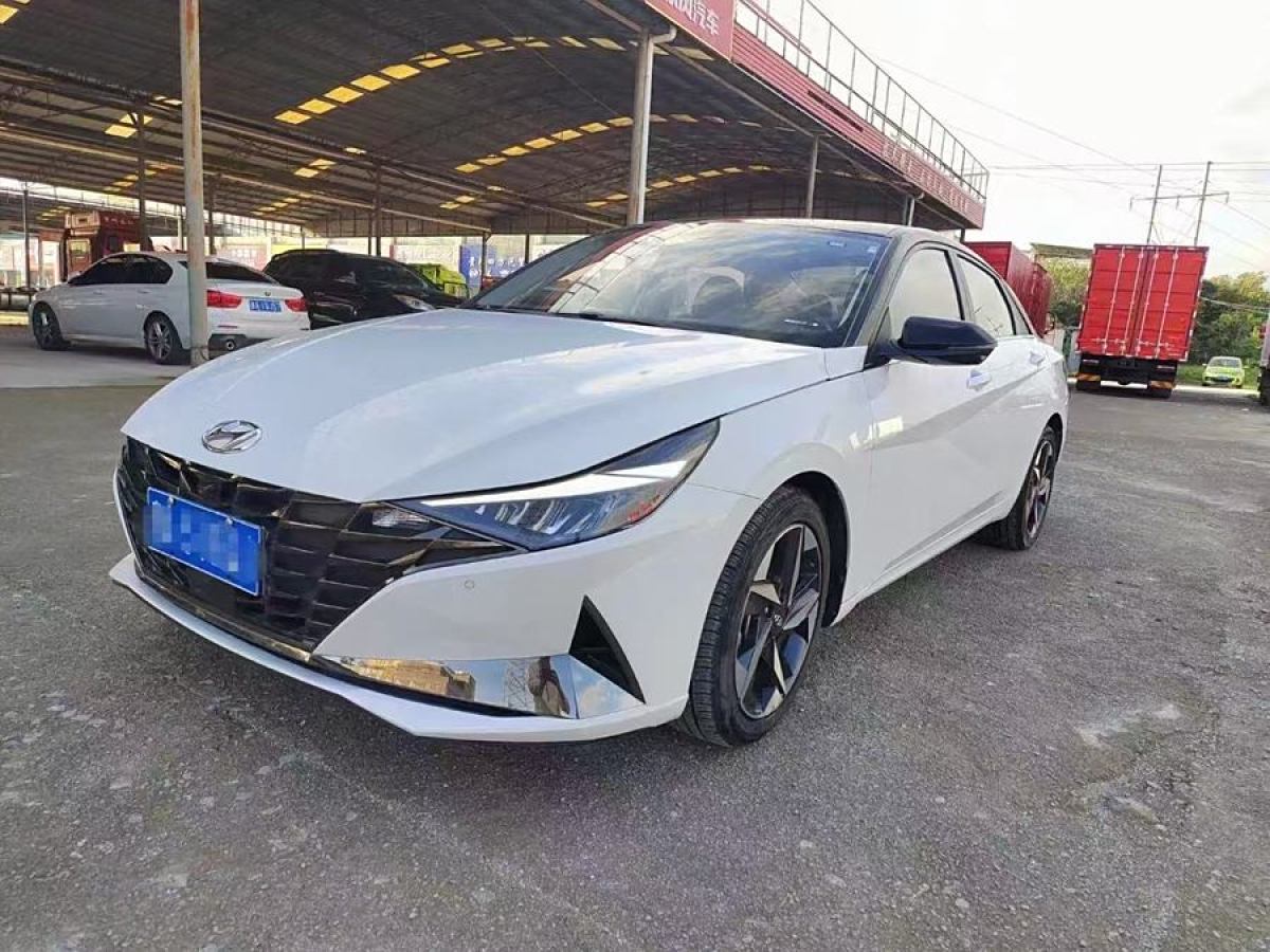 現(xiàn)代 伊蘭特  2021款 1.5L LUX尊貴版圖片