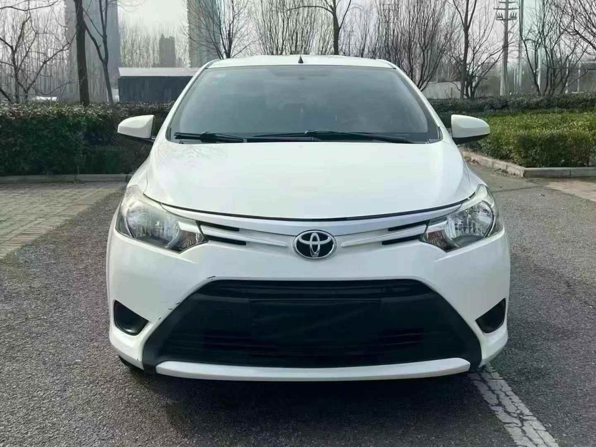 豐田 威馳  2015款 1.5L 自動(dòng)智享星光版圖片
