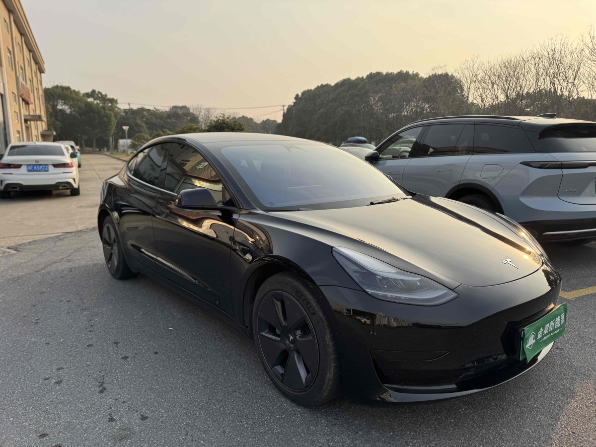 特斯拉 Model Y  2022款 改款 后輪驅(qū)動版圖片