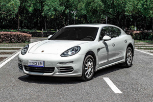 Panamera 保時(shí)捷 Panamera 4 3.0T