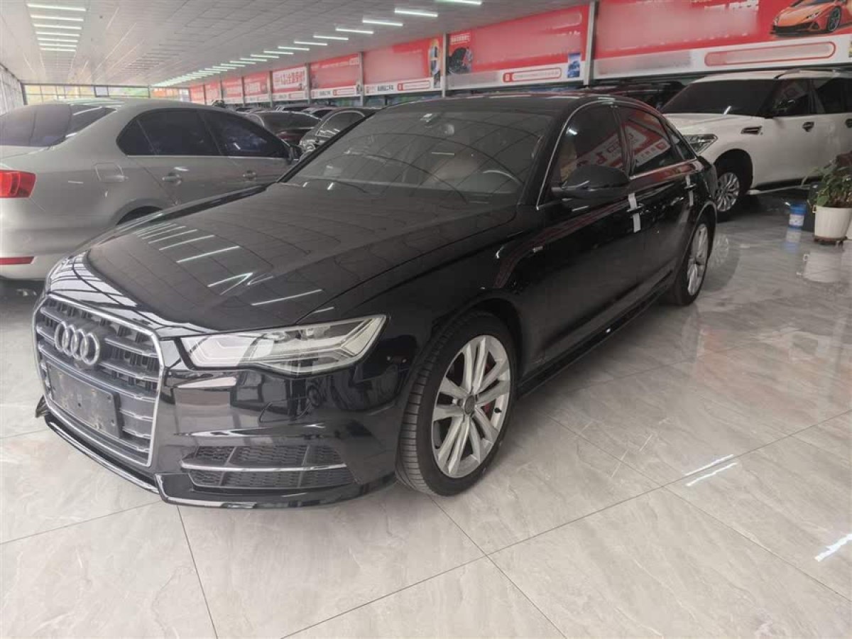 奧迪 奧迪A4L  2018款 30周年年型 45 TFSI quattro 運動型圖片