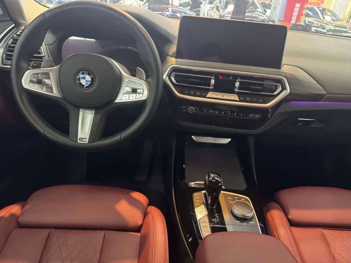 寶馬 寶馬X3  2023款 xDrive30i 領(lǐng)先型 M曜夜套裝圖片