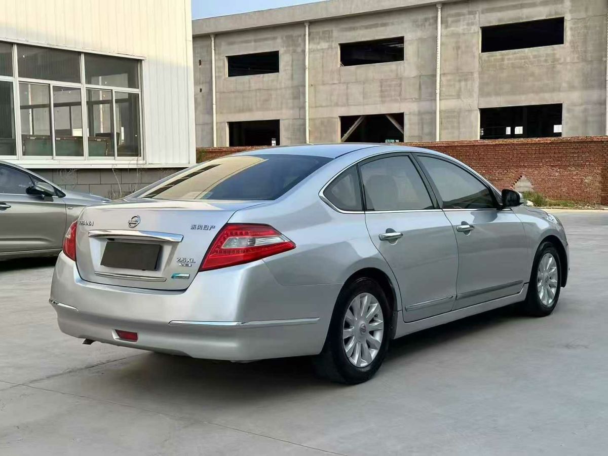 日產(chǎn) 天籟  2010款 2.0L XL周年紀(jì)念版圖片