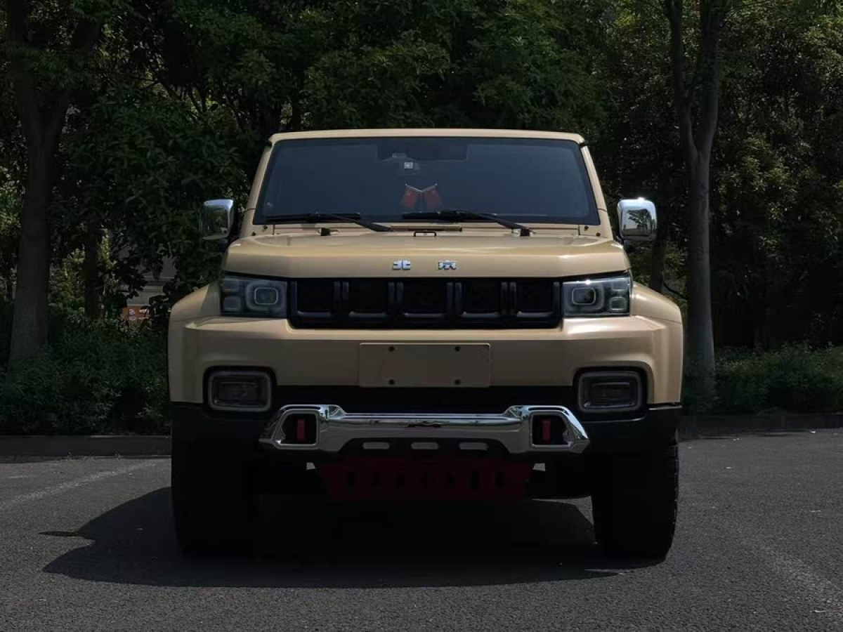 北京 BJ40  2019款  2.3T 自動(dòng)四驅(qū)環(huán)塔冠軍版 國(guó)VI圖片