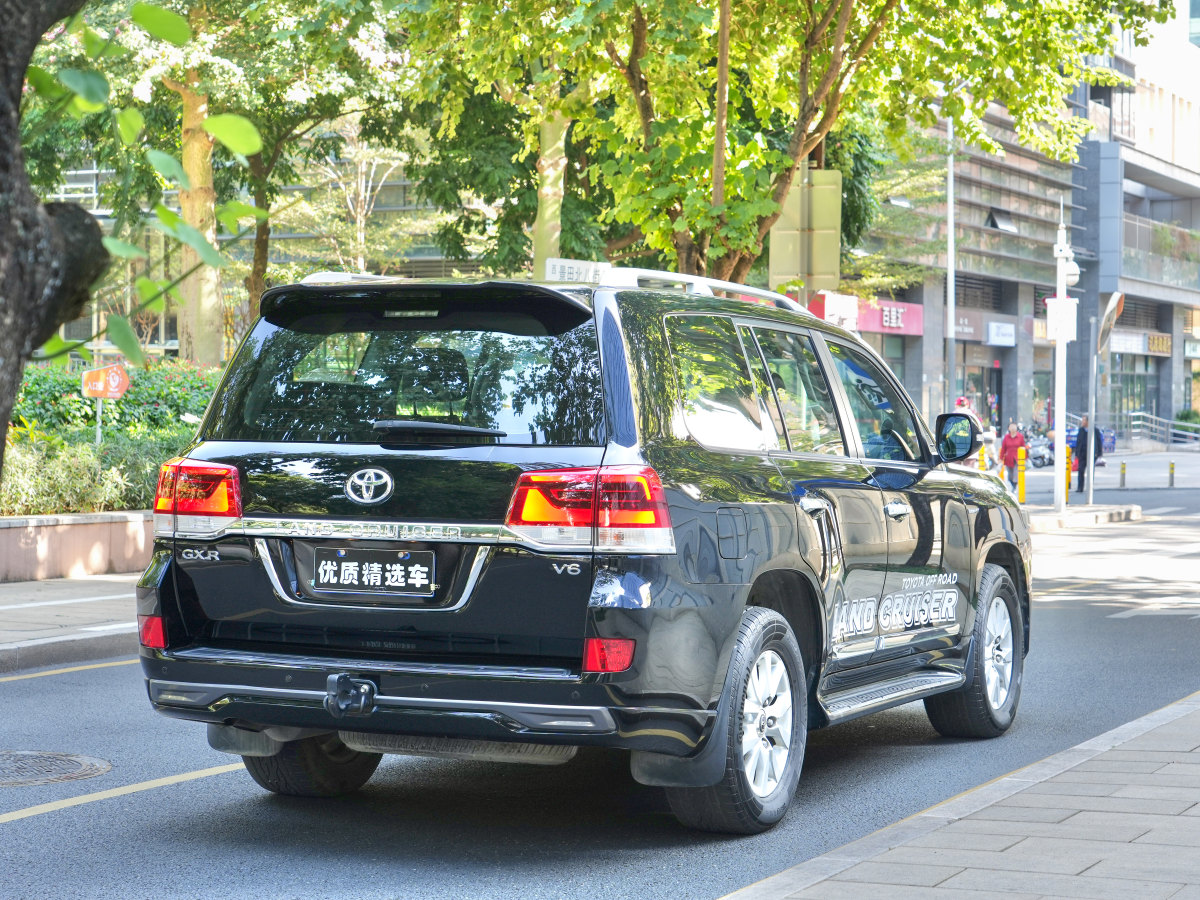 豐田 蘭德酷路澤  2016款 4.0L 自動VX-R圖片