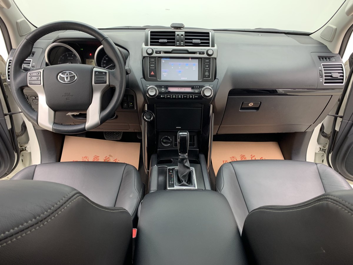 2017年8月丰田 普拉多  2016款 2.7L 自动标准版