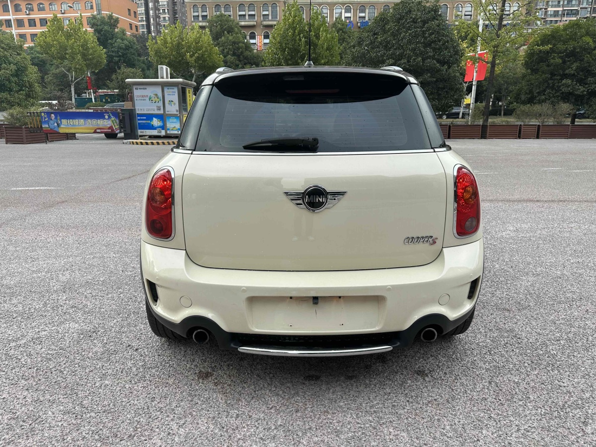 2013年3月MINI COUNTRYMAN  2013款 1.6T COOPER S All 4