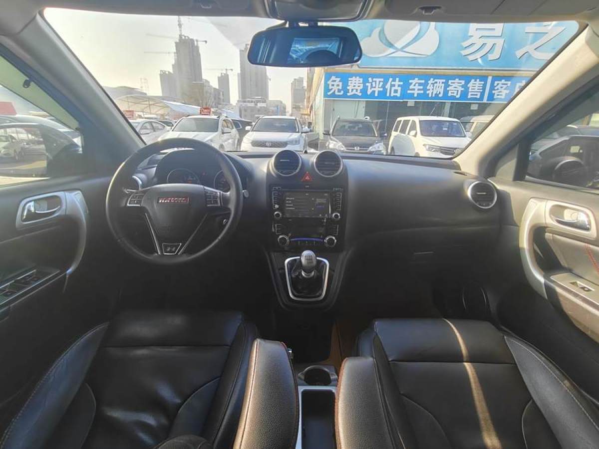 哈弗 H6  2013款 1.5T 手動四驅(qū)尊貴型圖片