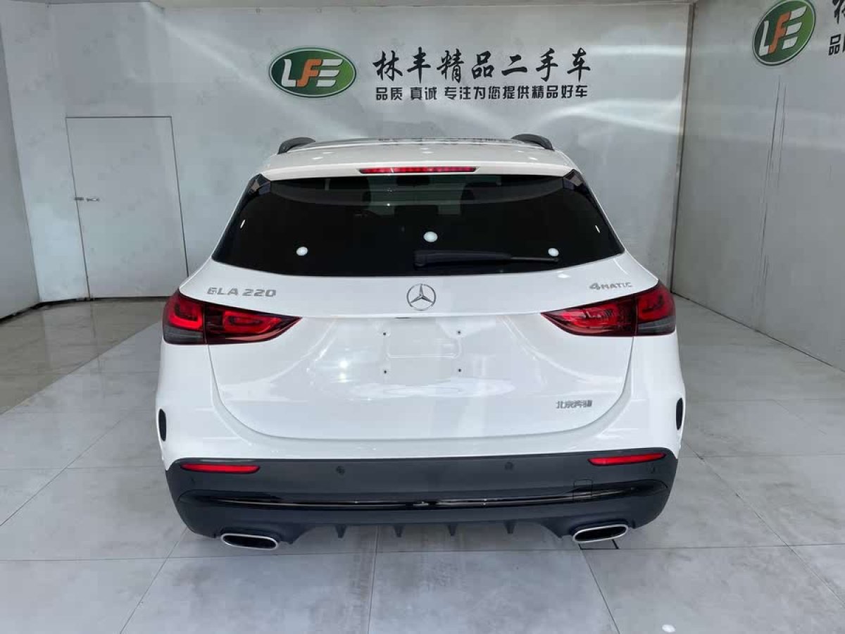 奔馳 奔馳GLA  2023款 GLA 220 4MATIC圖片