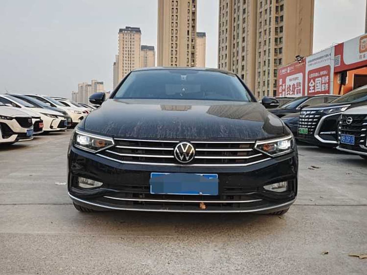 大眾 邁騰  2020款 330TSI DSG 領(lǐng)先型圖片