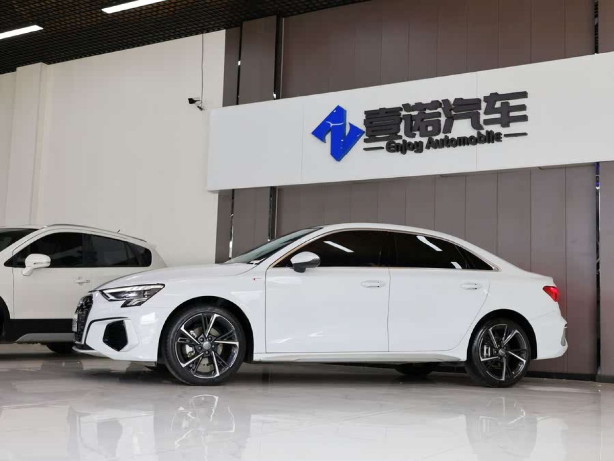 奧迪 奧迪A3  2022款 A3L Limousine 35 TFSI 時尚運動型圖片