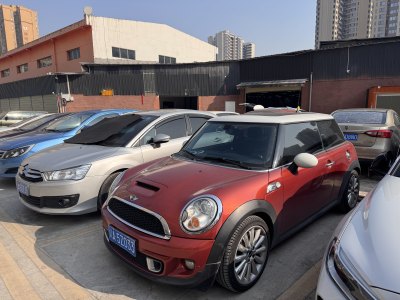 2013年1月 MINI CLUBMAN 1.6T COOPER S圖片