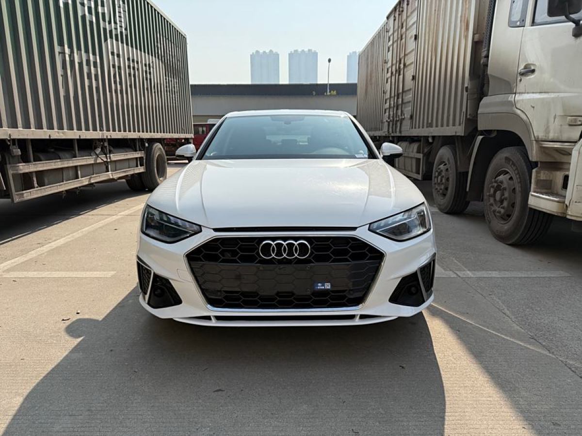 奧迪 奧迪A4L  2020款 40 TFSI 時(shí)尚動(dòng)感型圖片