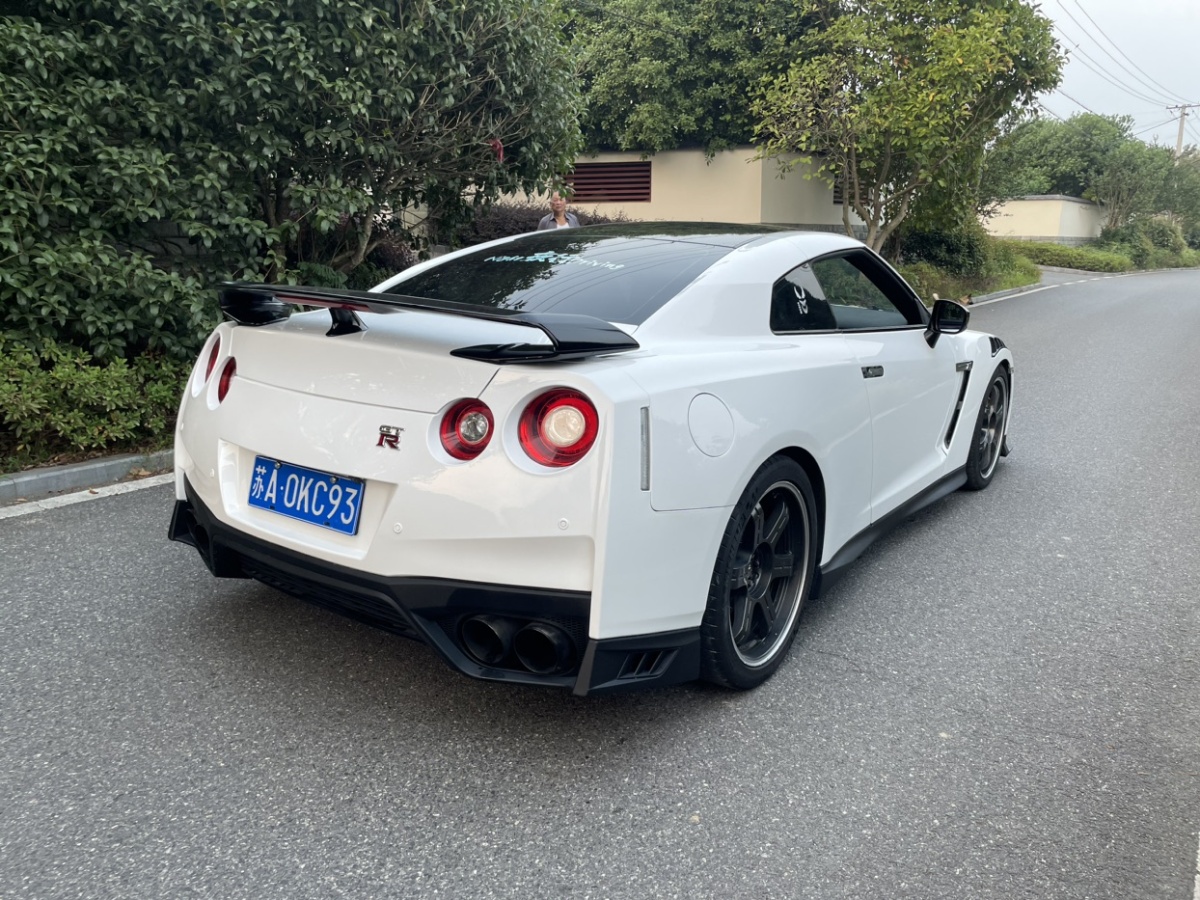 日產(chǎn) GT-R  2012款 3.8T Premium Edition圖片