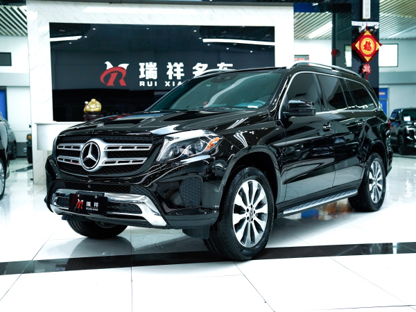 奔驰 奔驰GLS  2023款 改款 GLS 450 4MATIC 时尚型