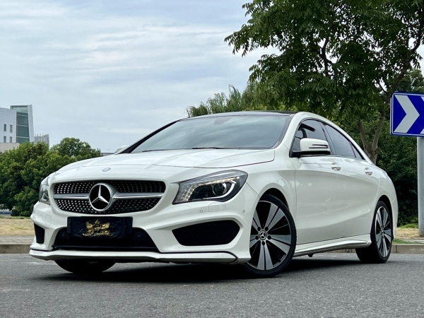 奔驰 奔驰CLA级  2016款 改款 CLA 220 4MATIC