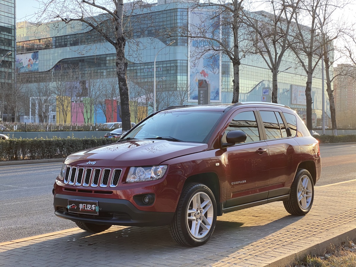 jeep 指南者 2013款 2.4l 四驱豪华版图片