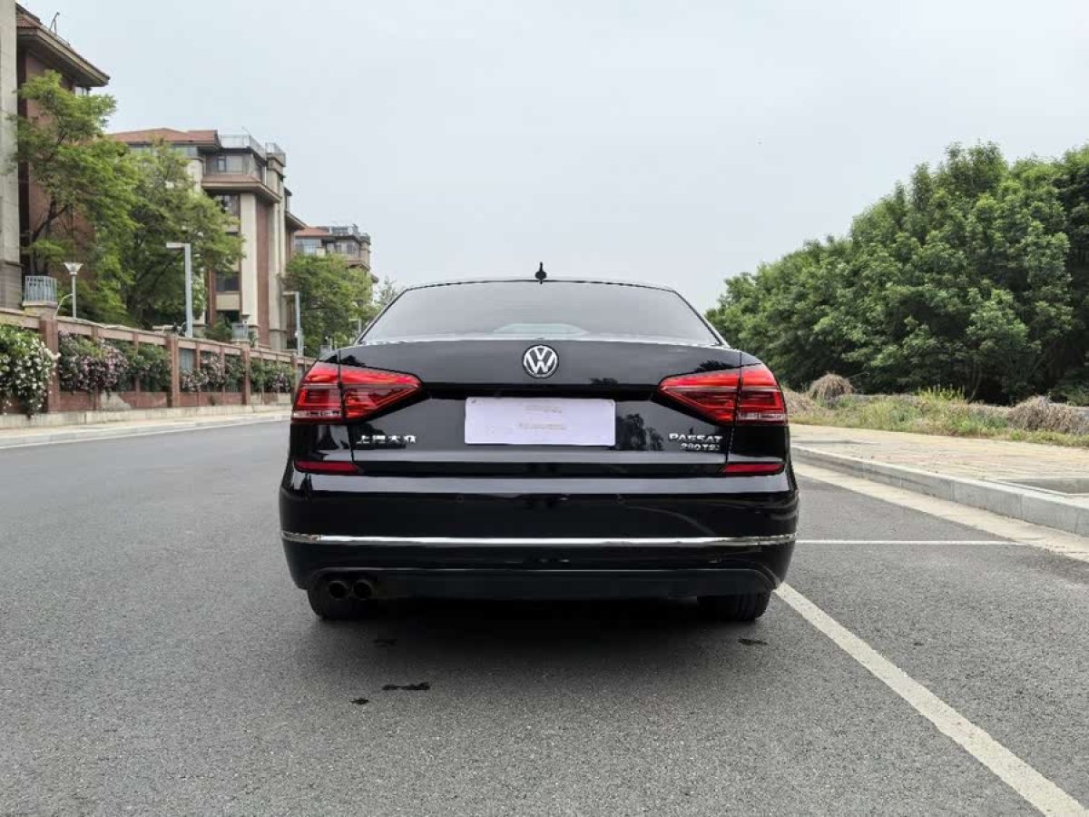 大眾 帕薩特  2017款 280TSI DSG尊榮版圖片