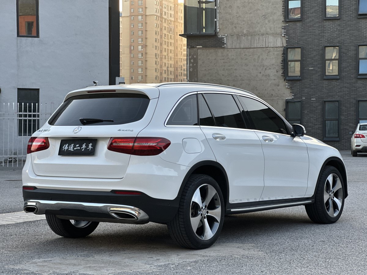 2016年3月奔馳 奔馳GLC  2016款 GLC 300 4MATIC 豪華型