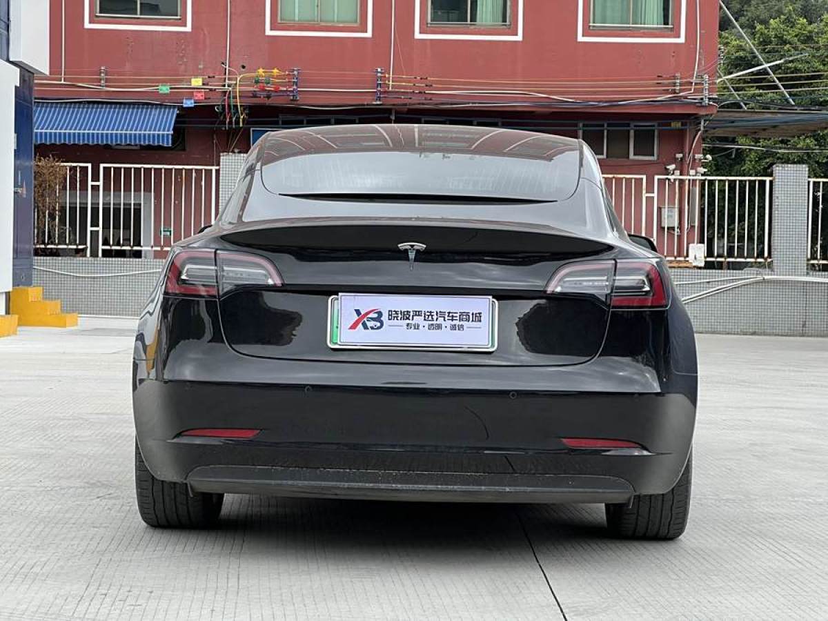 特斯拉 Model 3  2020款 改款 標(biāo)準(zhǔn)續(xù)航后驅(qū)升級(jí)版圖片