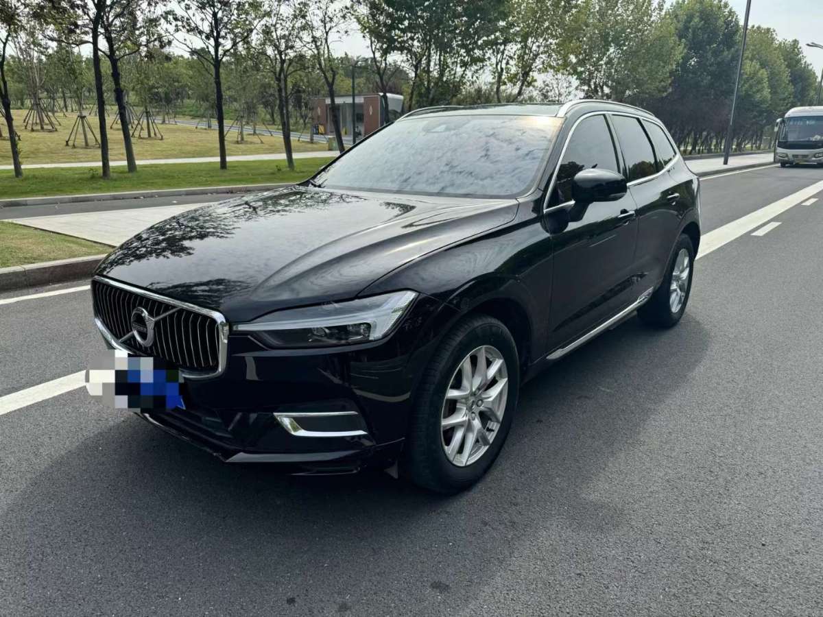 沃爾沃 XC60  2021款 T5 四驅(qū)智逸運動版圖片