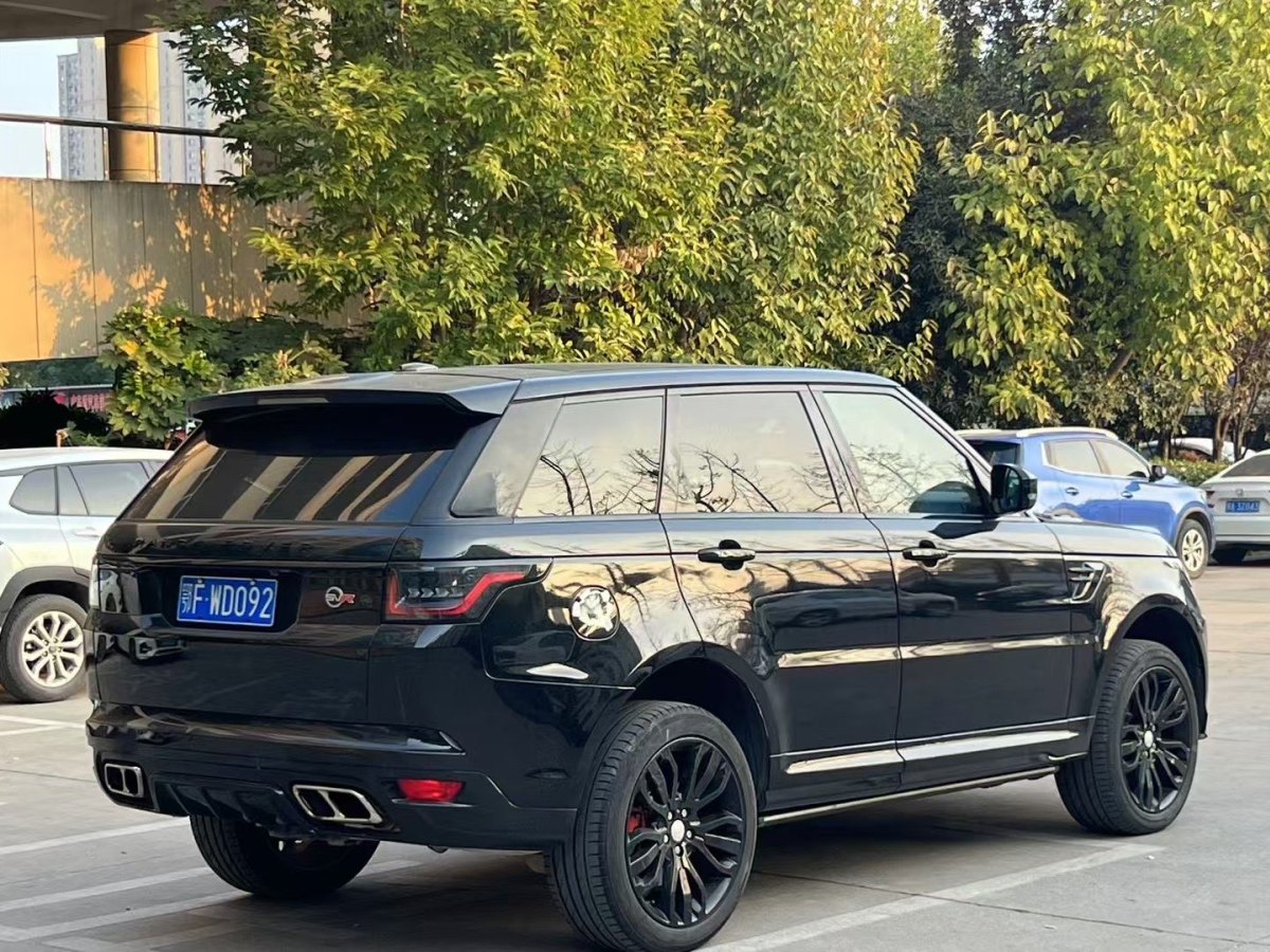 路虎 發(fā)現(xiàn)  2013款 5.0 V8 SE圖片