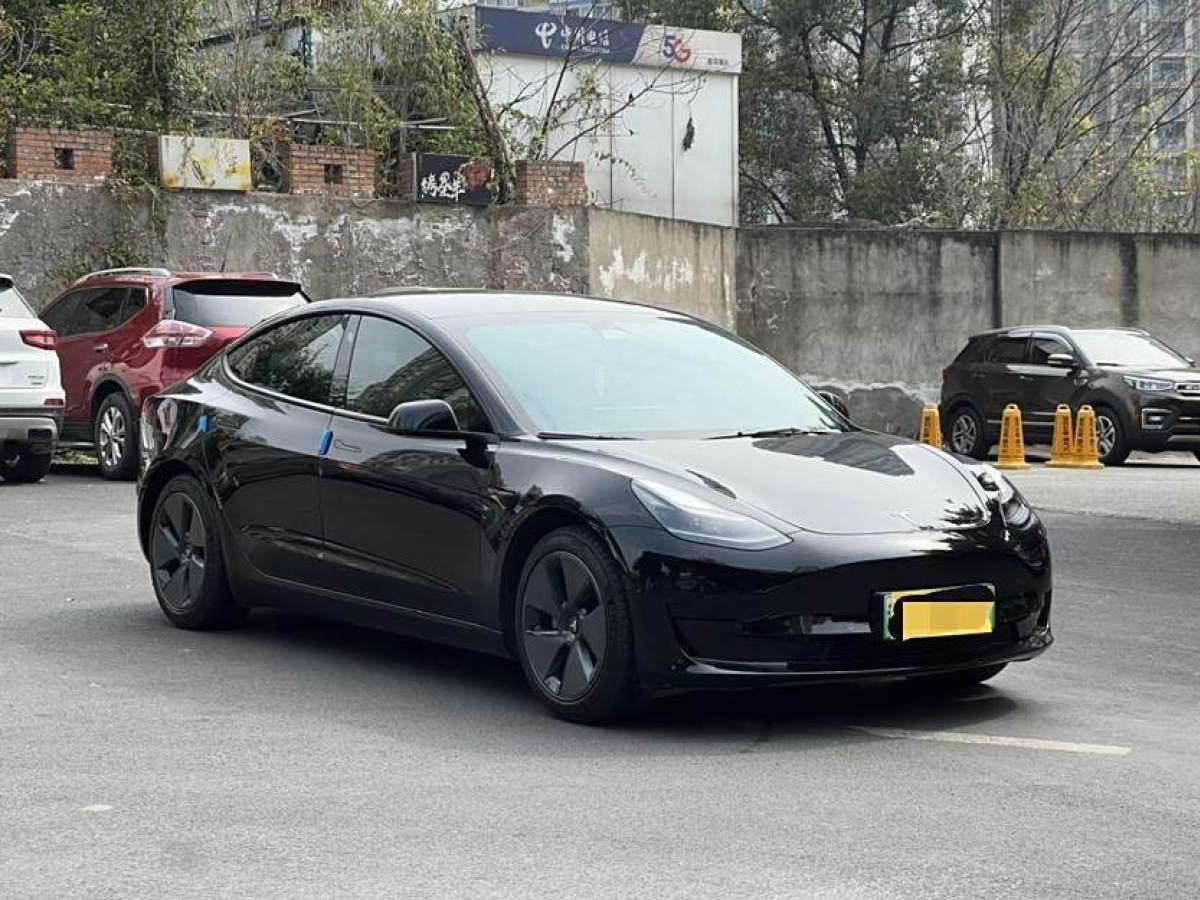 特斯拉 Model 3  2022款 改款 后輪驅(qū)動(dòng)版圖片