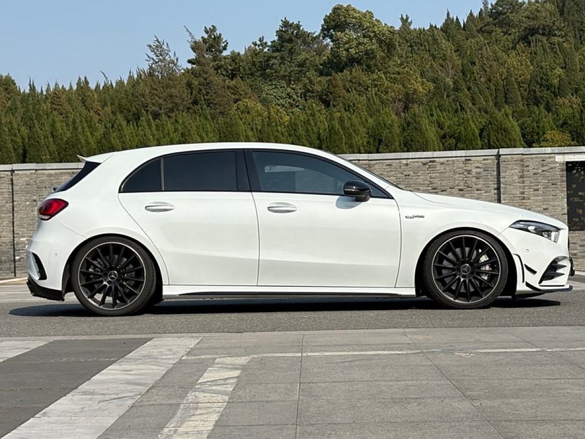 奔馳 奔馳A級AMG  2020款 AMG A 35 4MATIC圖片