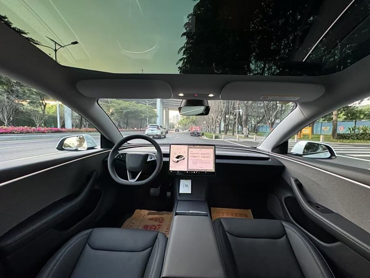 特斯拉 Model Y  2023款 后輪驅(qū)動(dòng)版圖片