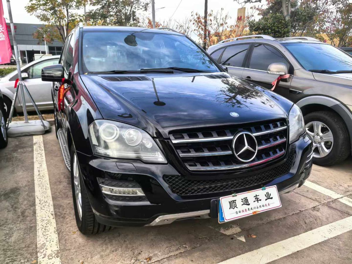 奔馳 奔馳M級(jí)AMG  2011款 AMG ML 63圖片