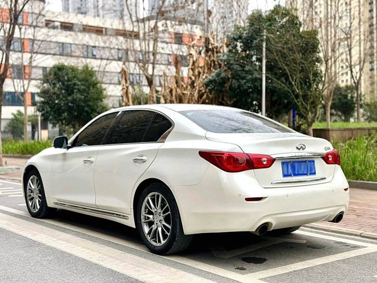 英菲尼迪 Q50L  2016款 2.0T 悅享版圖片