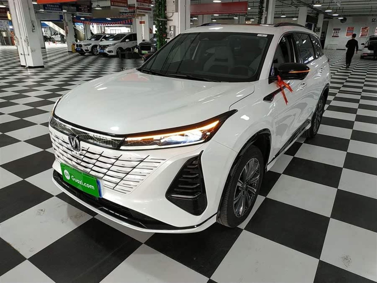 長安 CS75 PLUS  2024款 第三代 冠軍版 2.0T 智駕勁擎型圖片