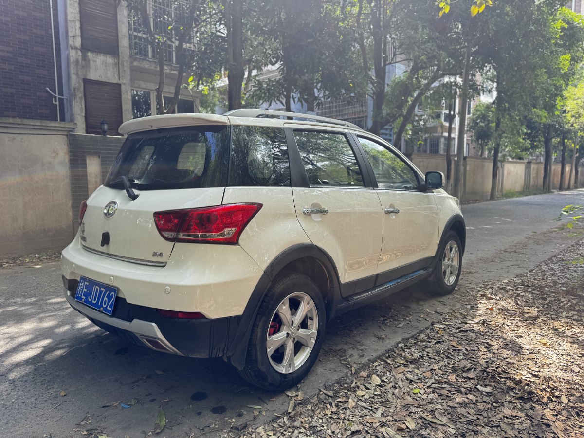 長(zhǎng)城 M4  2014款 1.5L 手動(dòng)豪華型圖片