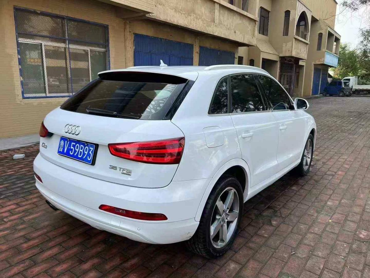 奧迪 奧迪Q3  2014款 Q3 1.4T 30TFSI 手動(dòng)標(biāo)準(zhǔn)型圖片