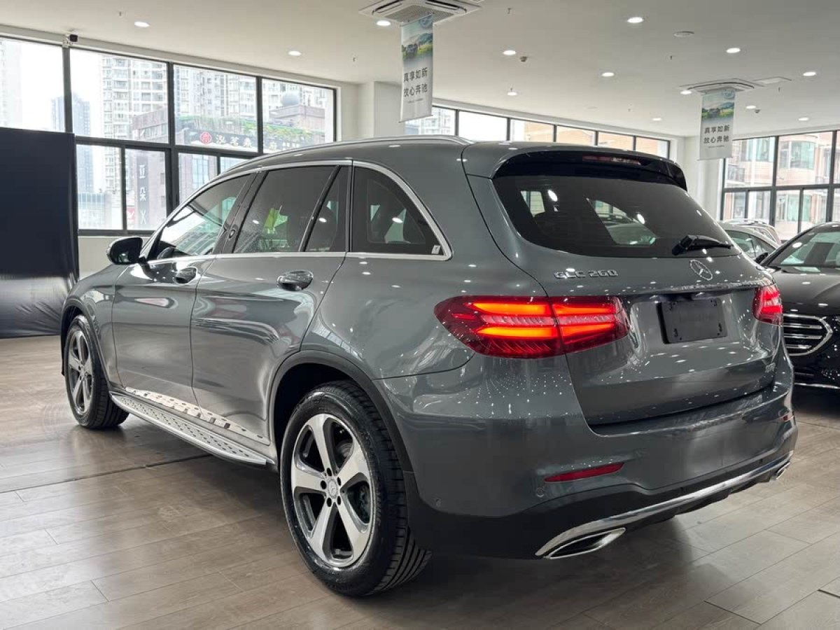 奔馳 奔馳GLC  2017款 GLC 260 4MATIC 豪華型圖片