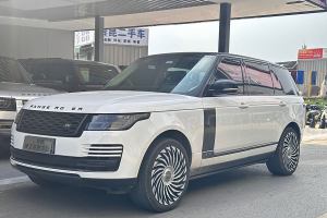 揽胜 路虎 3.0 L6 400PS 传世加长经典版