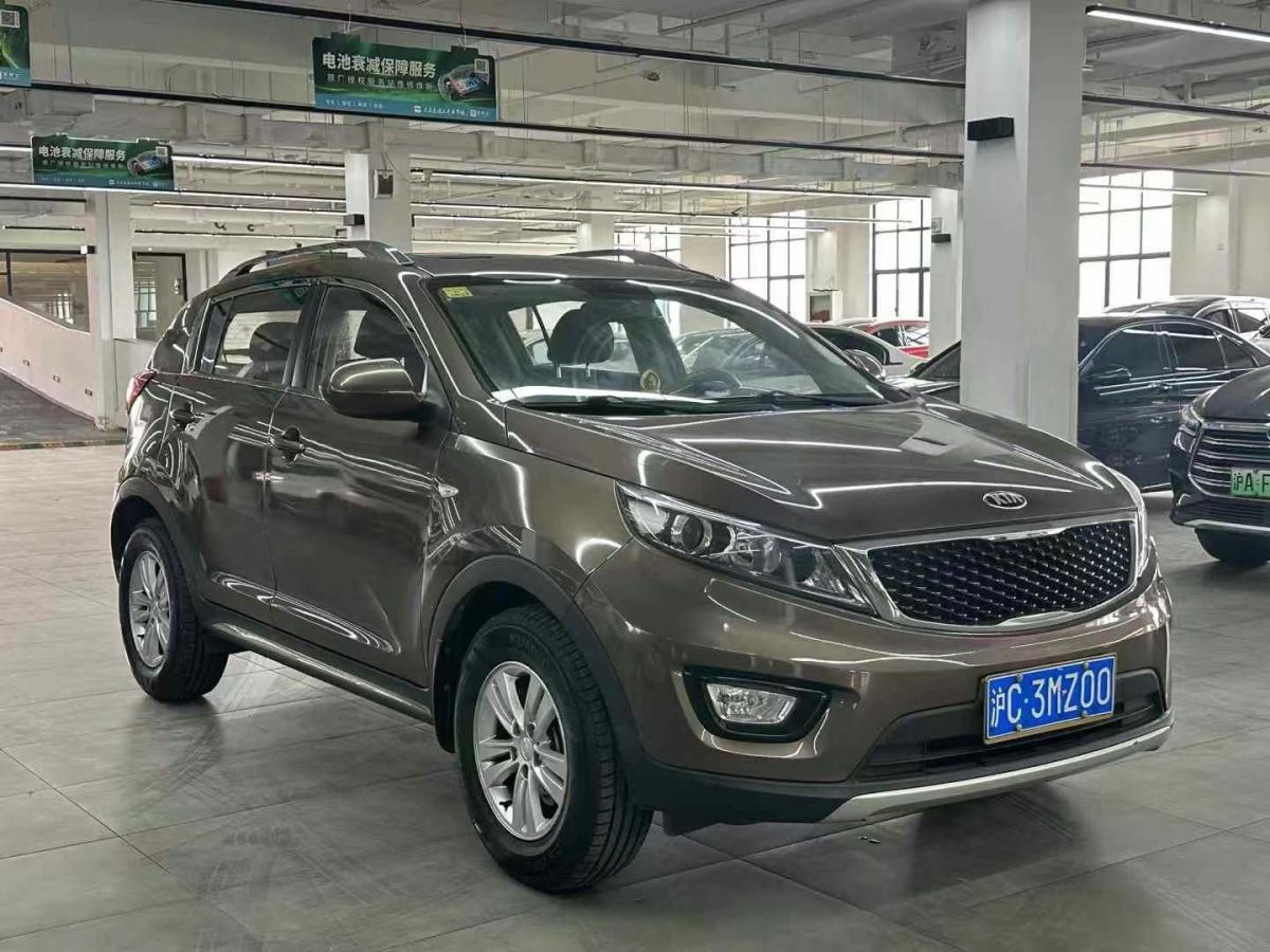 起亞 智跑  2015款 2.0L 自動(dòng)兩驅(qū)版GL圖片