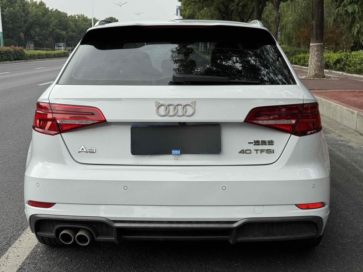 奧迪 奧迪A3  2017款 Sportback 40 TFSI 運(yùn)動(dòng)型圖片