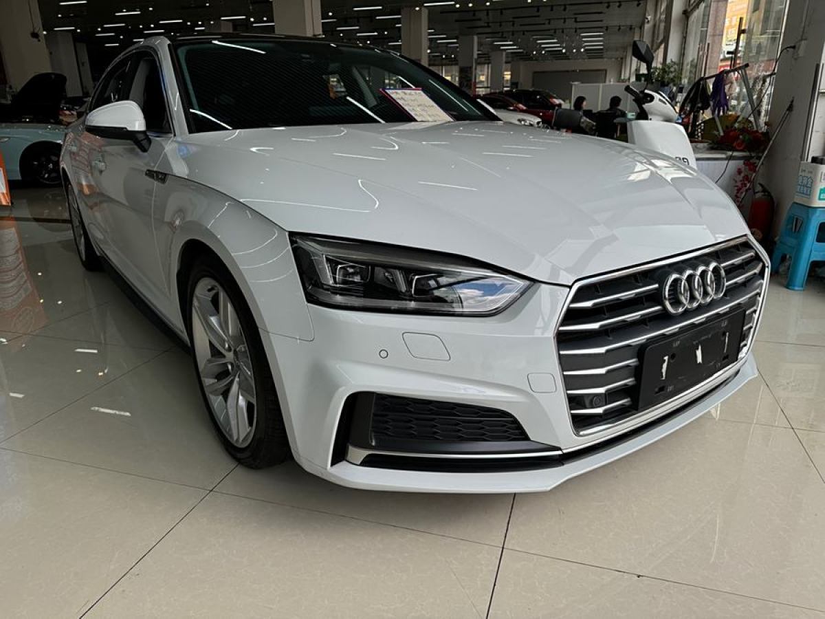 奧迪 奧迪A5  2019款 Sportback 45 TFSI 時(shí)尚型圖片