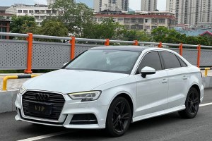 奧迪A3 奧迪 Limousine 35 TFSI 時(shí)尚型 國(guó)V