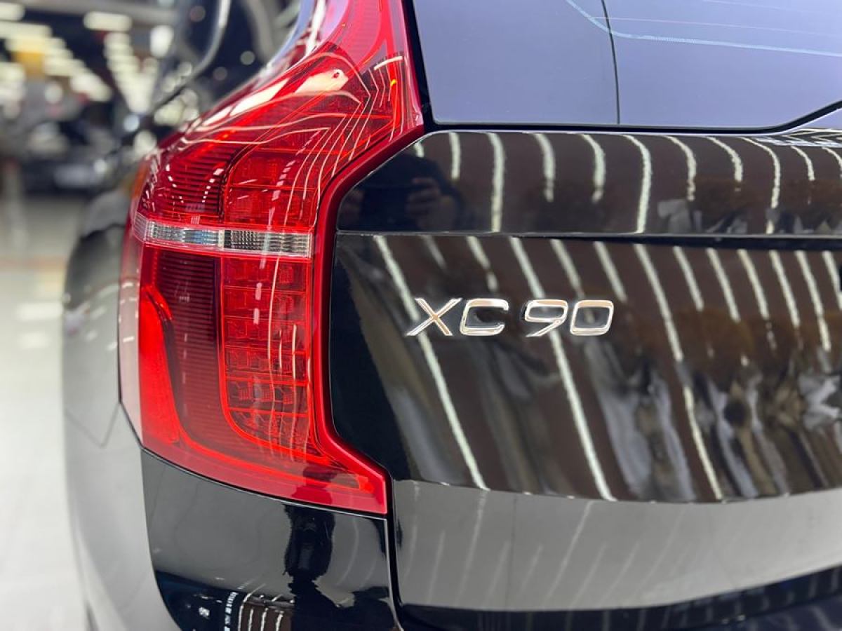 沃爾沃 XC90  2018款 T6 智雅版 7座圖片