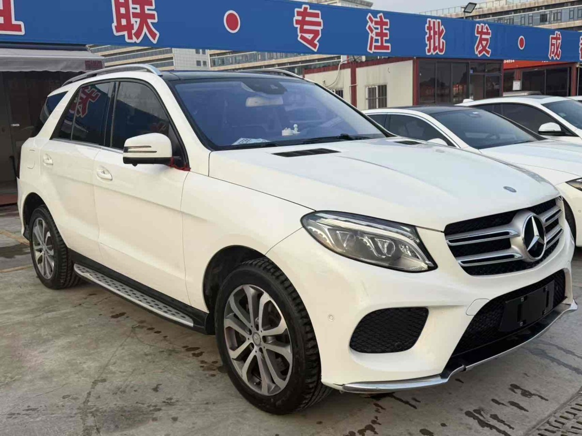 奔馳 奔馳GLE  2017款 GLE 320 4MATIC 動感型圖片