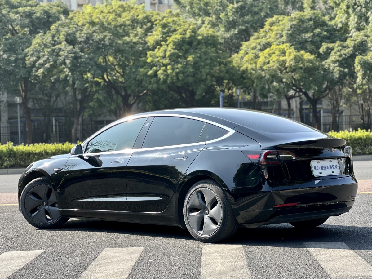 特斯拉 Model 3  2019款 標準續(xù)航后驅(qū)升級版圖片