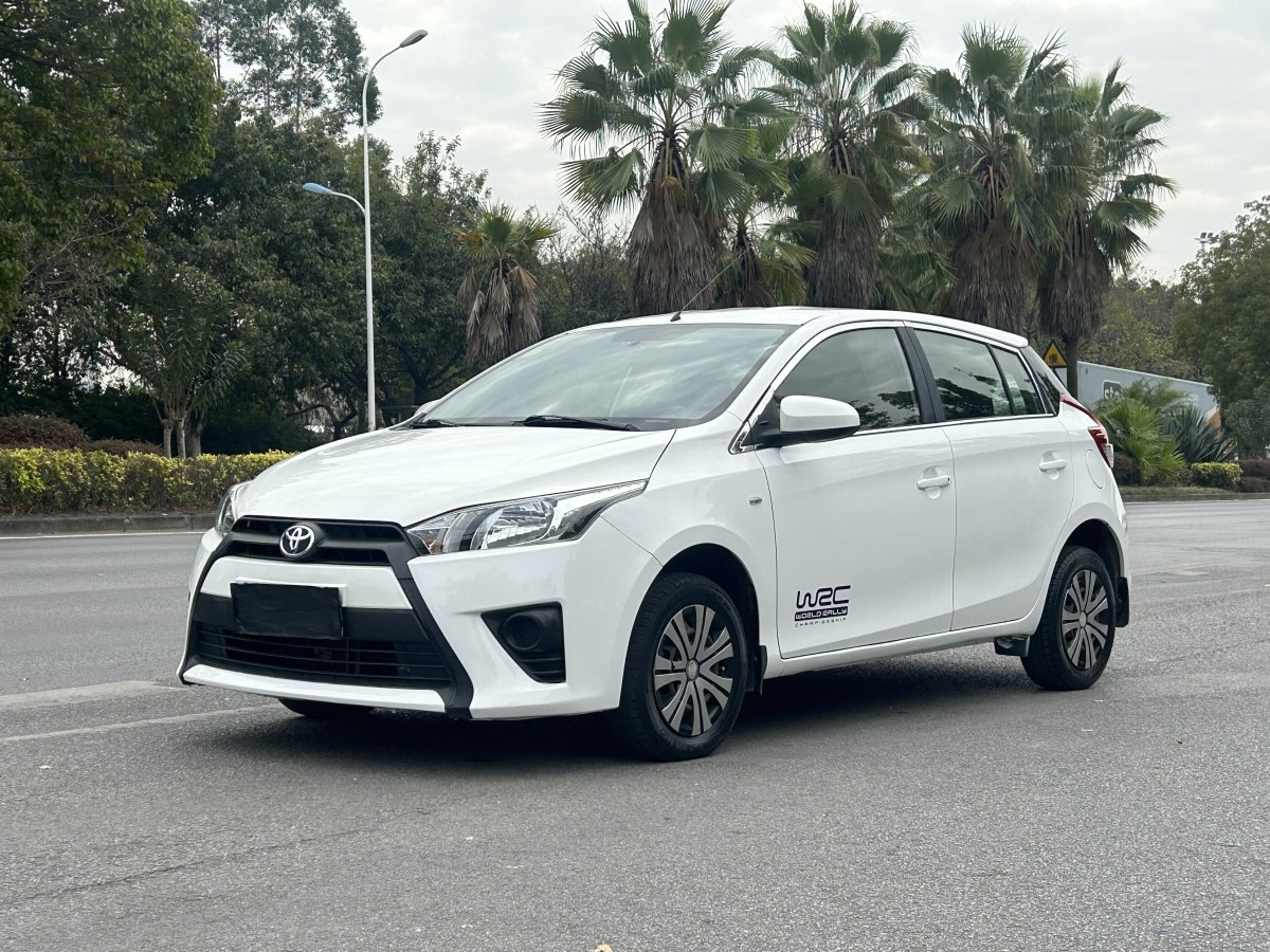 豐田 YARiS L 致炫  2014款 1.3L 手動(dòng)靈動(dòng)版圖片