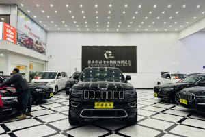 大切诺基 Jeep 3.0L 精英导航版