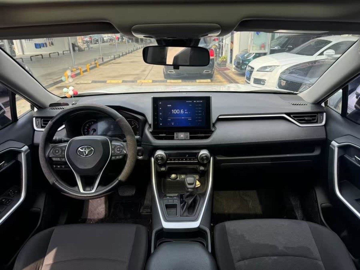豐田 RAV4榮放  2022款 2.0L CVT兩驅風尚版圖片